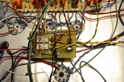 switching.JPG (183.59 Kio) Vu 24623 fois la partie switching avec la carte d'alim